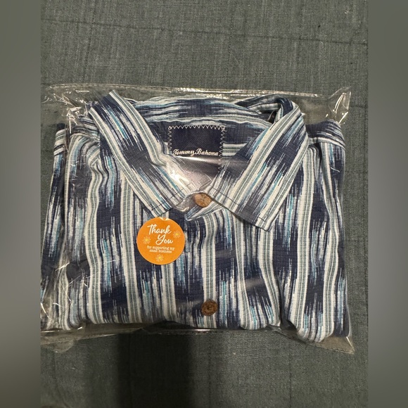 Tommy Bahama Men’s Camp Shirt Ikat Short Sleeve Blue Silk Blend Size‎ XL - Picture 10 of 10